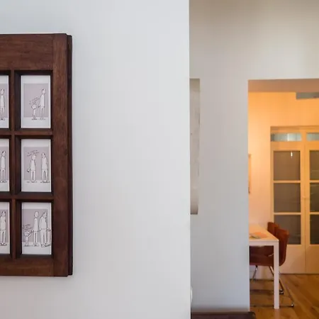 Heart Of Alfama-castelo-graca * Lisboa